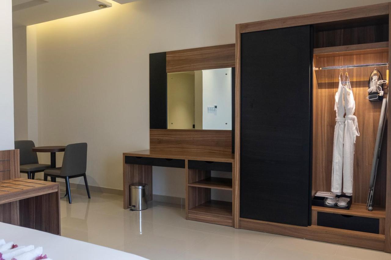 The Plaza Hotel & Resort Salalah Luaran gambar