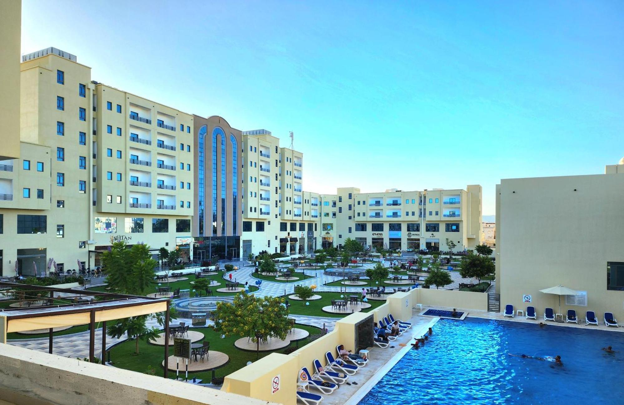 The Plaza Hotel & Resort Salalah Luaran gambar